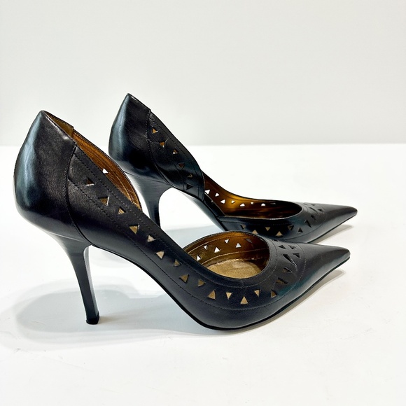 GUESS Black Leather Cutout Stiletto Heels Women’s Size 8.5 Pointed Toe - Picture 4 of 14
